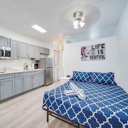 Beachy 1 B/R, W/2 Queen Beds, On Ocean Drive Beach Miami Beach Dış mekan fotoğraf