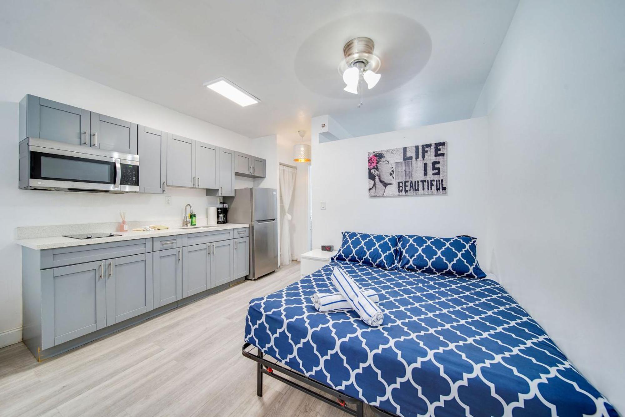 Beachy 1 B/R, W/2 Queen Beds, On Ocean Drive Beach Miami Beach Dış mekan fotoğraf