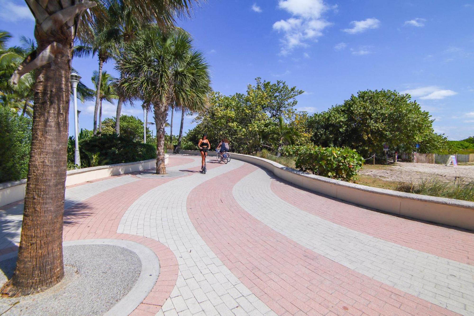 Beachy 1 B/R, W/2 Queen Beds, On Ocean Drive Beach Miami Beach Dış mekan fotoğraf